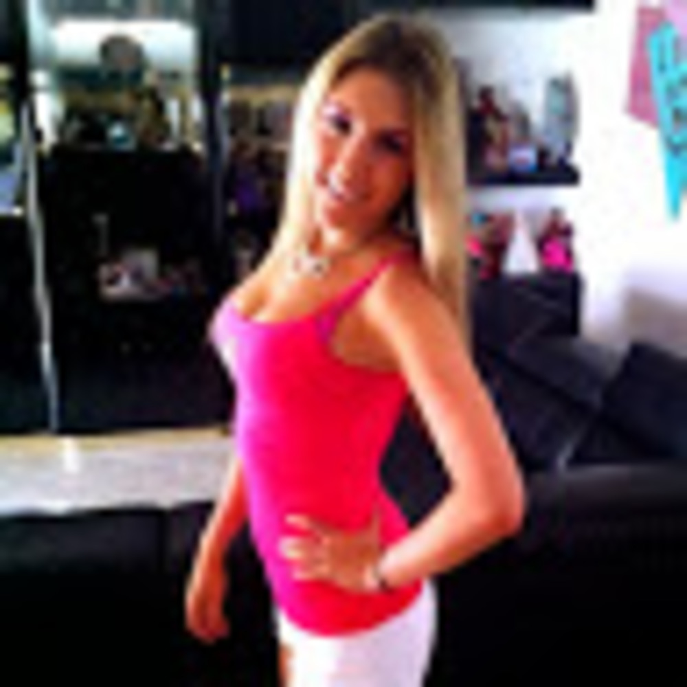 Meet your Posher, Stefanie